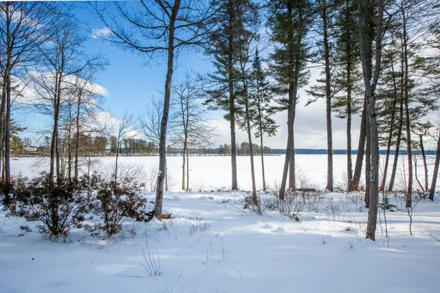 $1,695,000 | 17 Heron Cove Road, Jefferson, ME 04348