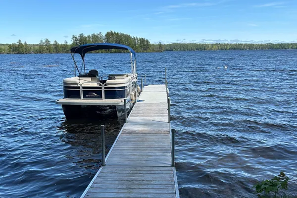 $1,695,000 | 17 Heron Cove Road, Jefferson, ME 04348