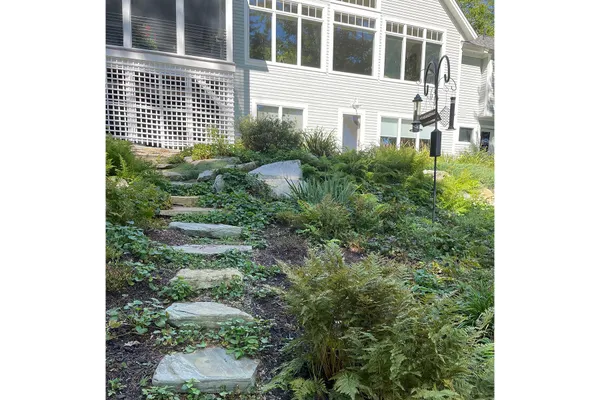 $1,695,000 | 17 Heron Cove Road, Jefferson, ME 04348