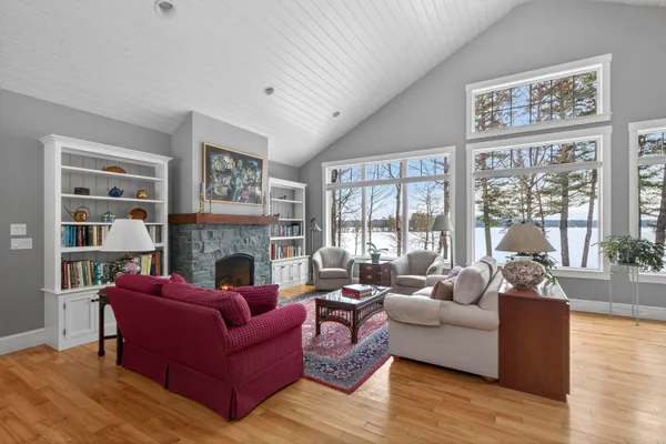 $1,695,000 | 17 Heron Cove Road, Jefferson, ME 04348