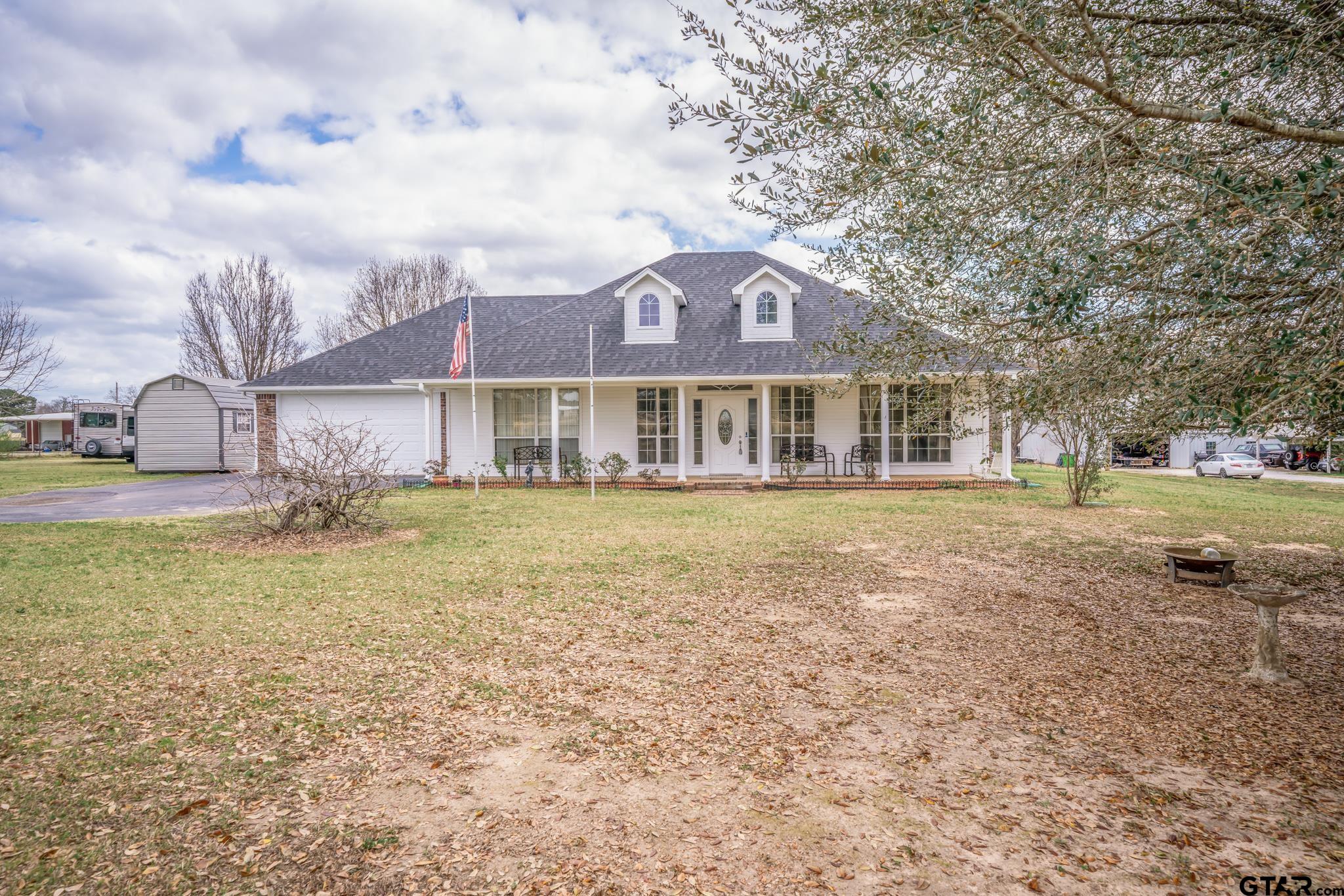 2266 Big Woods Road Longview, TX 75605 - Photo 2 of 48