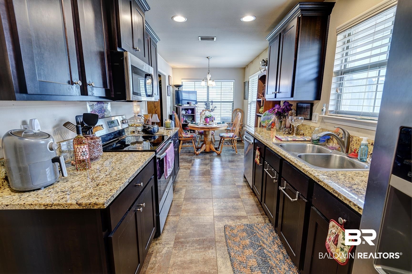 269 Wyatt Court Foley, AL 36535 - Photo 9 of 13