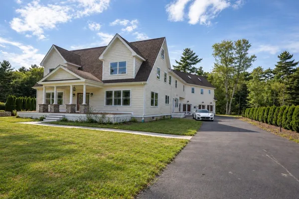 $1,795,500 | 13 Park Place, Mattapoisett, MA 02739