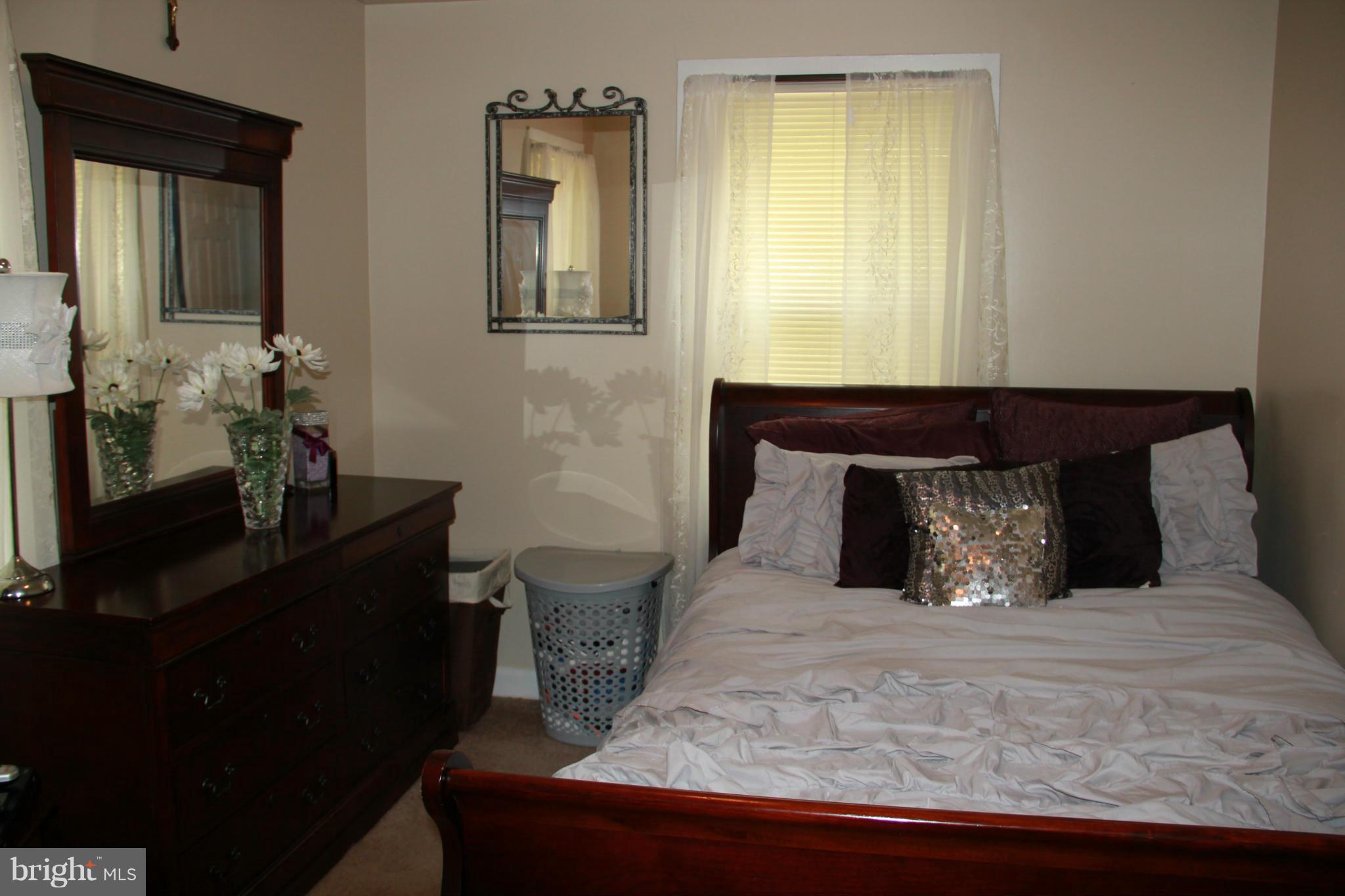5137 Stafford Road Baltimore, MD 21229 - Photo 16 of 26 Bedroom
