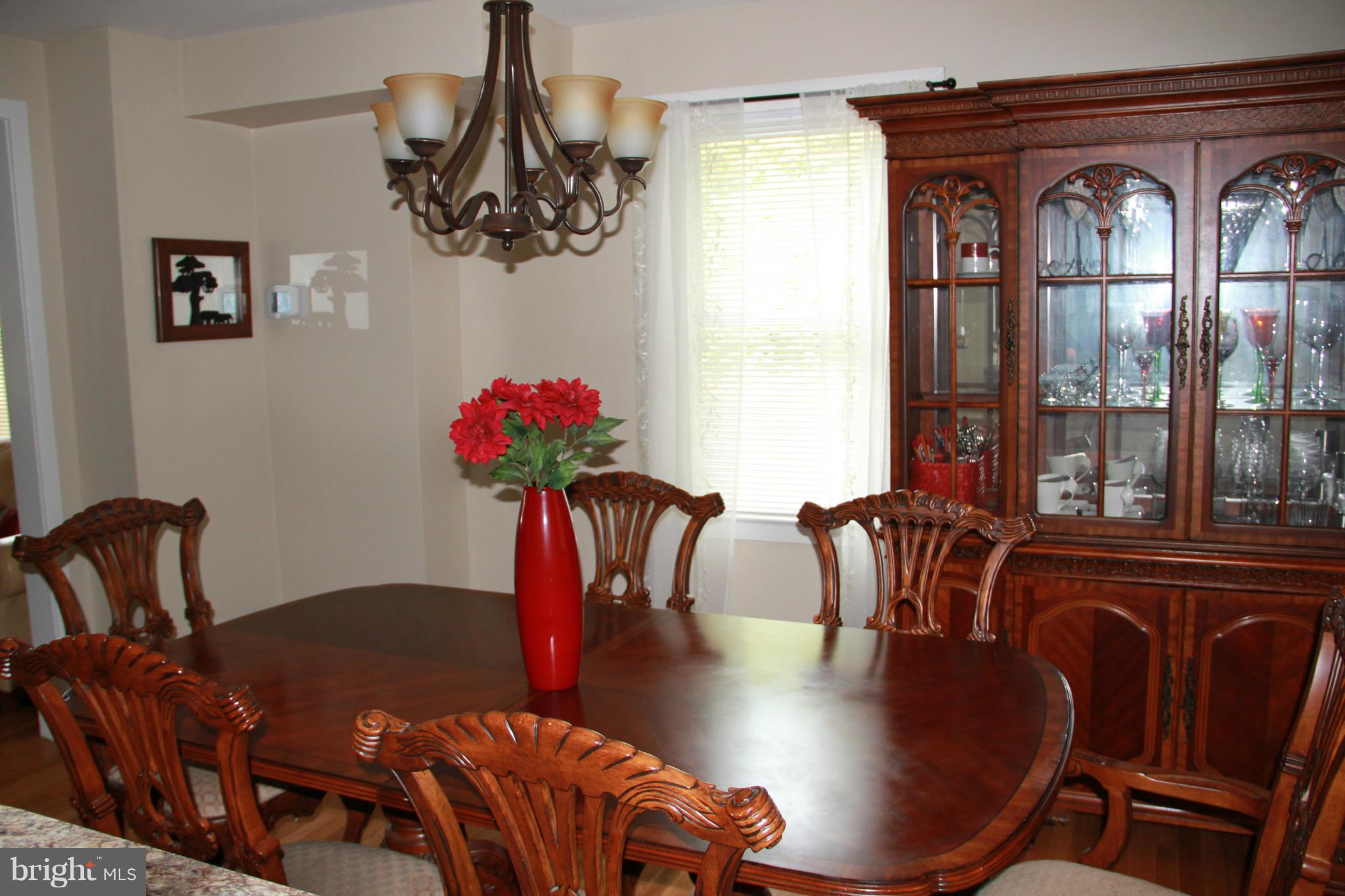 5137 Stafford Road Baltimore, MD 21229 - Photo 7 of 26 Dining Room