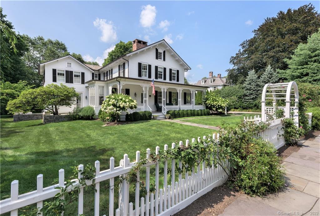 944 Pequot Avenue, Southport, CT 06890 Compass