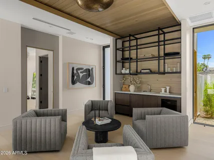 $10,520,025 | 4828 East Calle Del Medio, Phoenix, AZ 85018