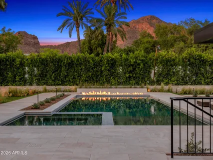 $10,520,025 | 4828 East Calle Del Medio, Phoenix, AZ 85018