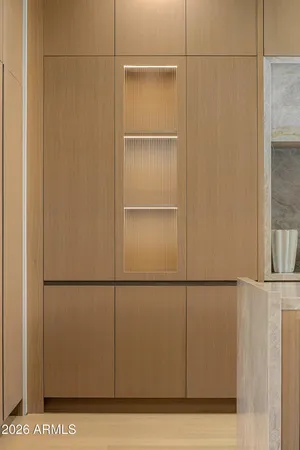 $10,520,025 | 4828 East Calle Del Medio, Phoenix, AZ 85018