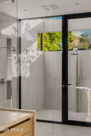 $10,520,025 | 4828 East Calle Del Medio, Phoenix, AZ 85018
