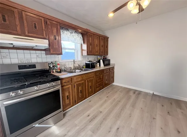 $419,000 | 27 Cliffdale Avenue, Cranston, RI 02905