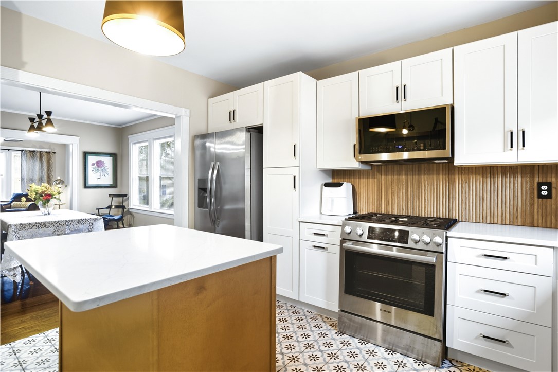 259 Holmes Road Warwick, RI 02888 - Photo 15 of 30 Gallery Image 15