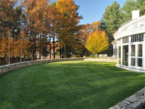 71 Weston Road Lincoln, MA 01773 - Photo 25 of 30 Gallery Image 25