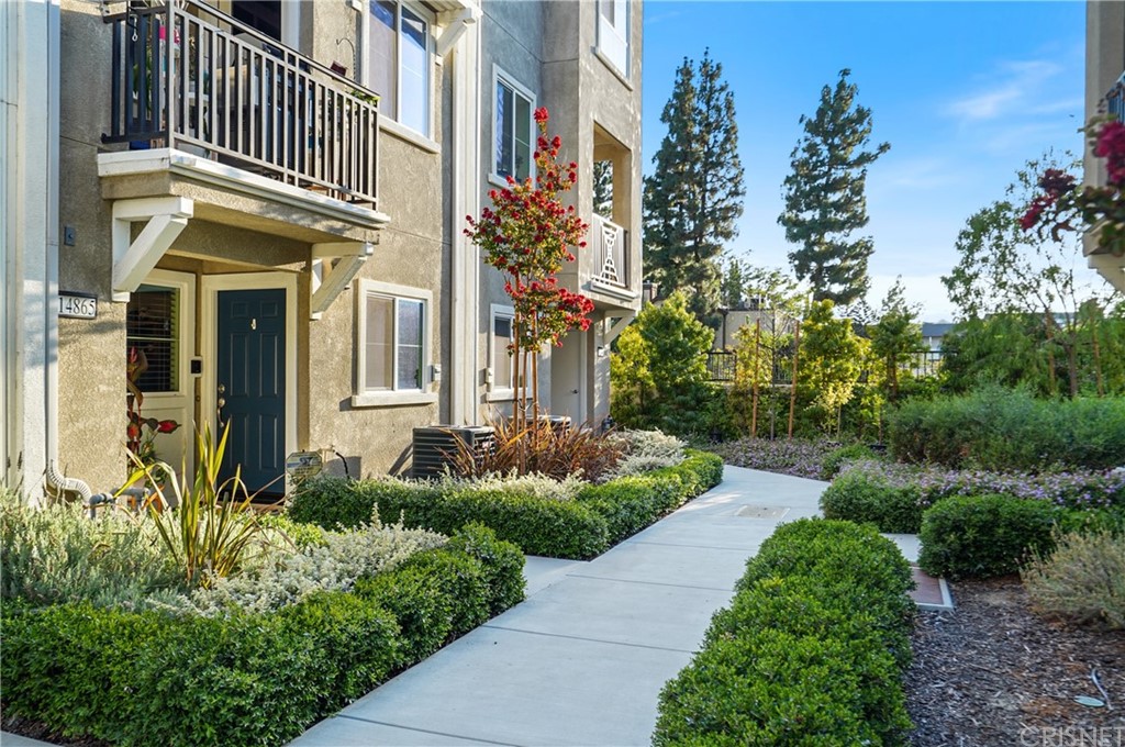 14865 West Maple Terrace Panorama City, CA 91402 - Photo 3 of 36 a view of a entrance with pathway