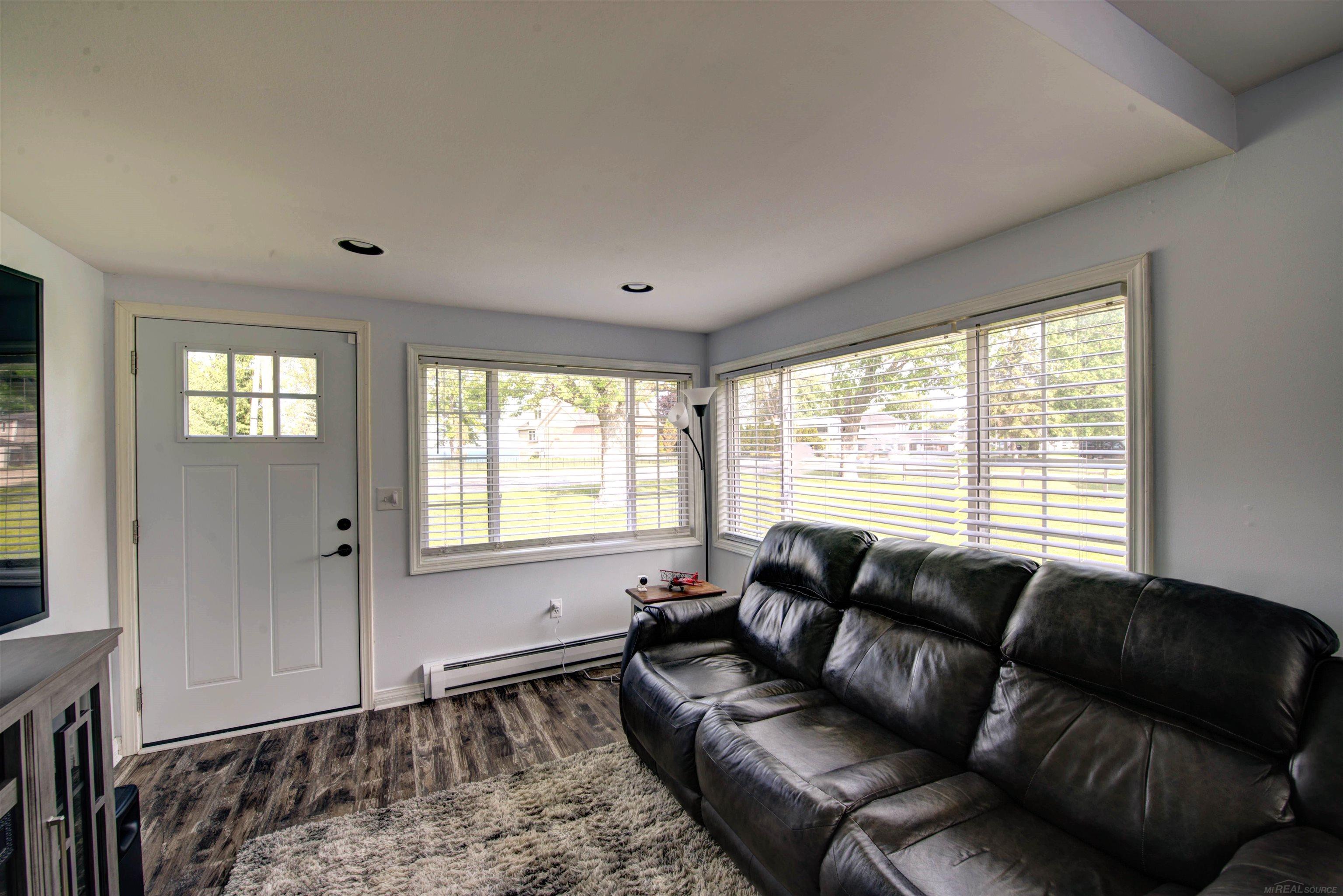 6625 Lakeshore Road Lakeport, MI 48059 - Photo 57 of 59