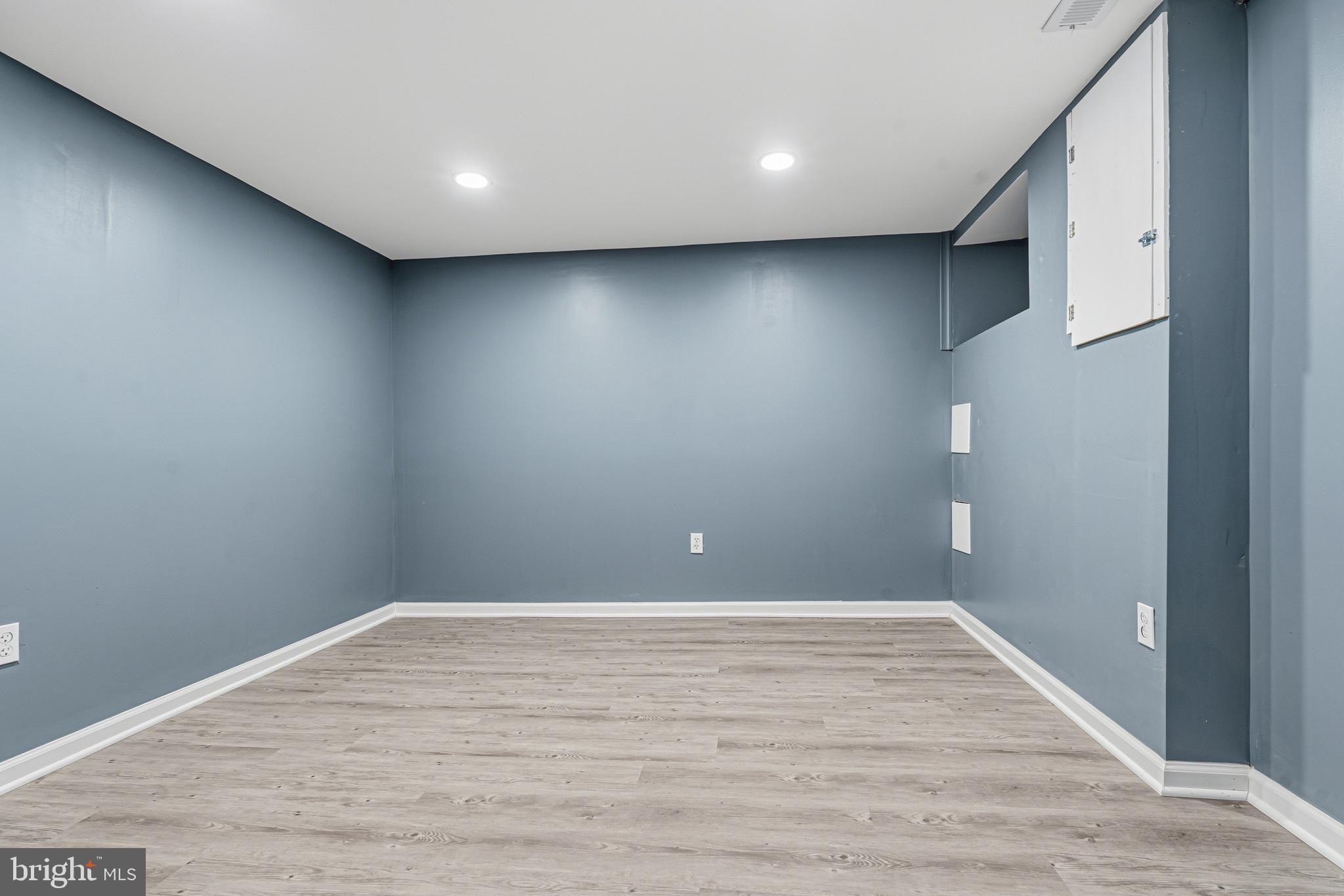 2410 Keyway Dundalk, MD 21222 - Photo 24 of 34 a view of room with an empty space