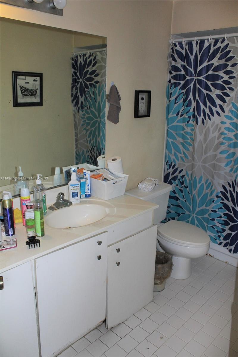 Marbella Park Hialeah, FL 33015 - Photo 15 of 21