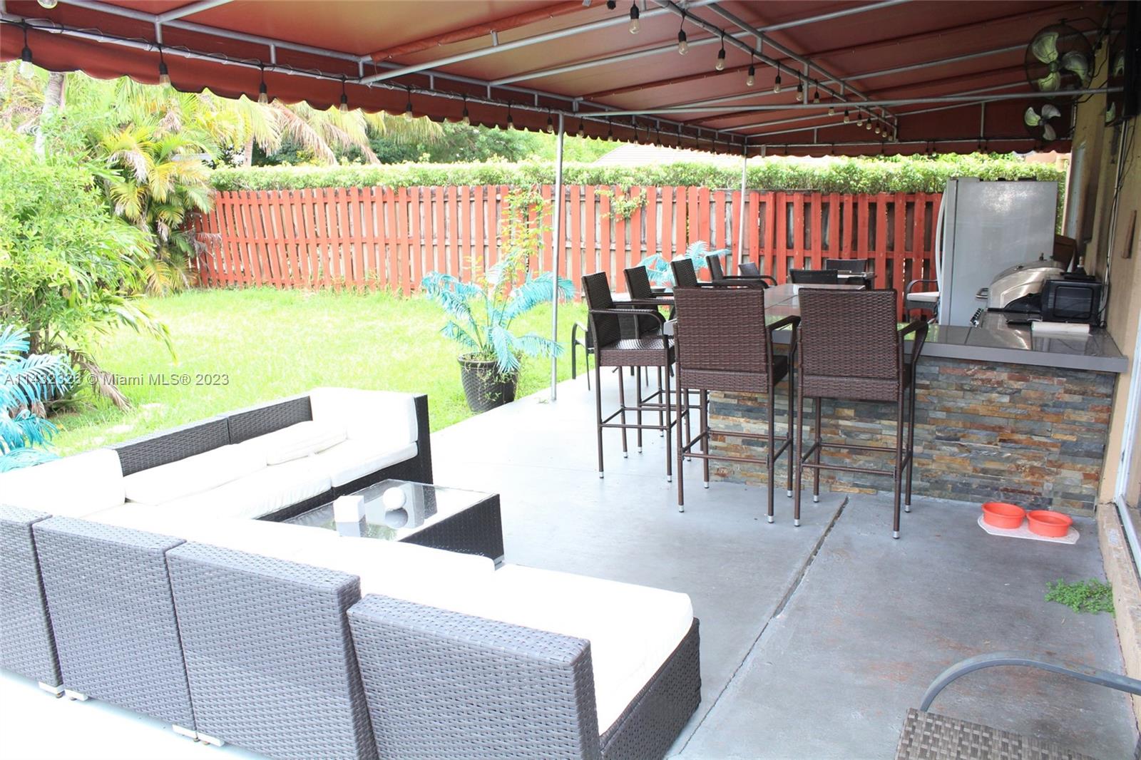 Marbella Park Hialeah, FL 33015 - Photo 16 of 21