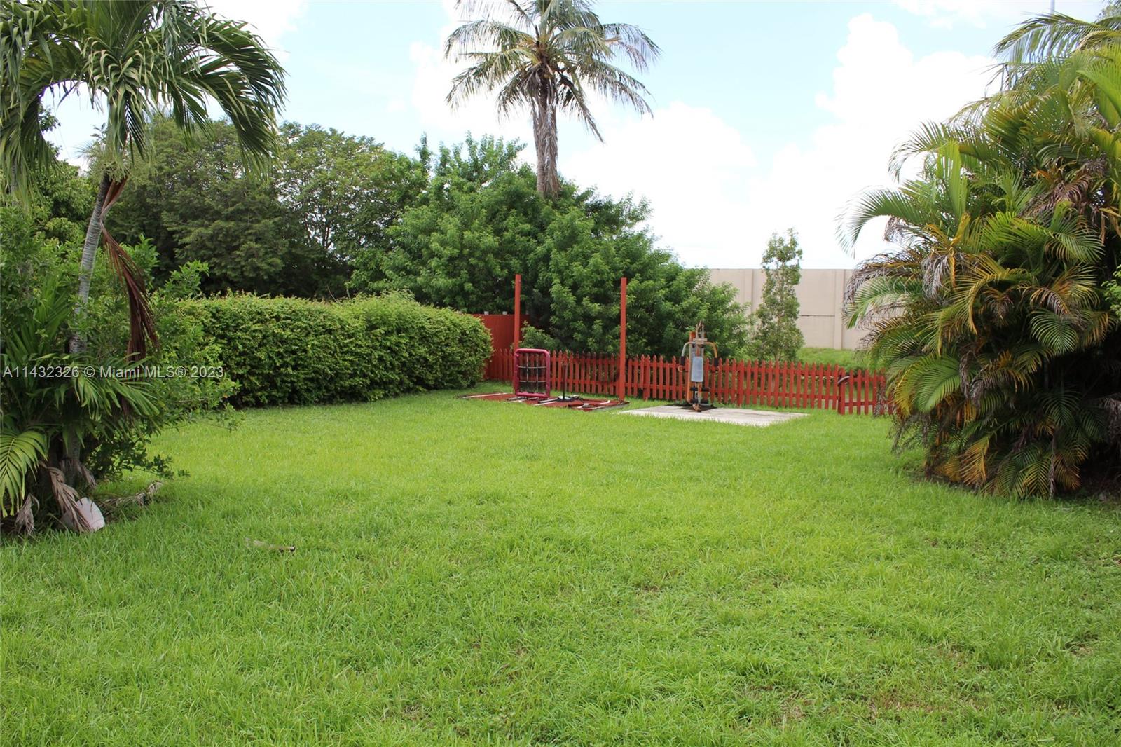 Marbella Park Hialeah, FL 33015 - Photo 19 of 21