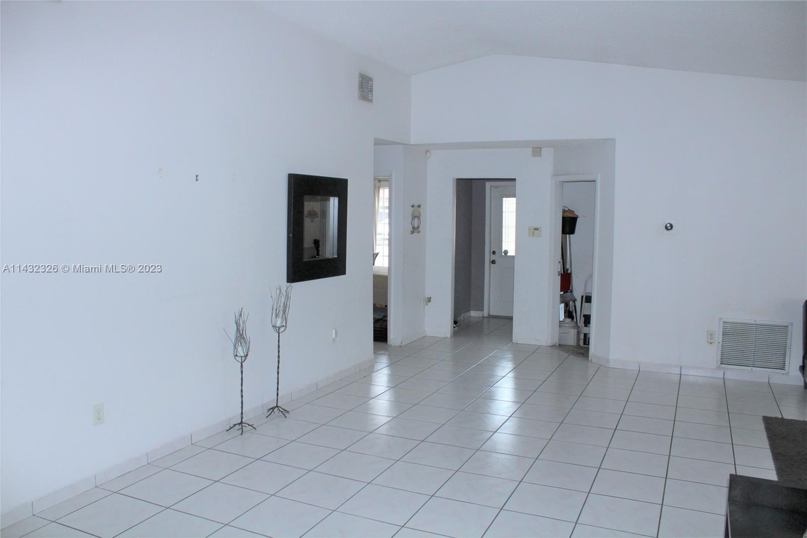 Marbella Park Hialeah, FL 33015 - Photo 10 of 21