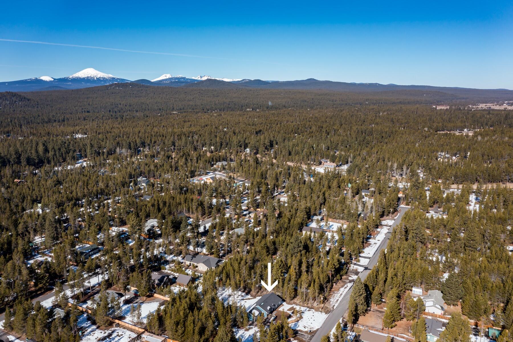 56237 Eider Road Bend, OR 97707 - Photo 33 of 34 batch_36DJI_0533