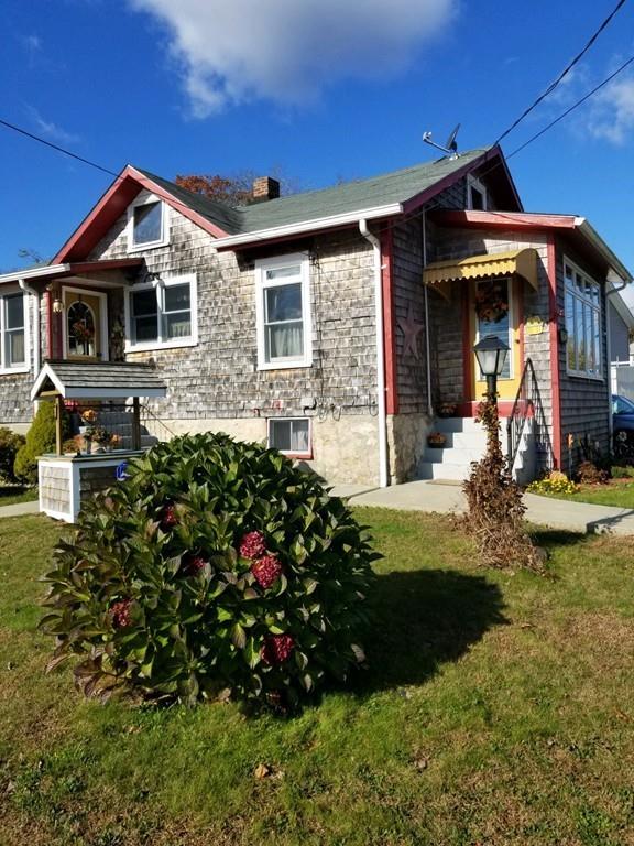 927 State Road Westport, MA 02790 - Photo 2 of 10 Gallery Image 2