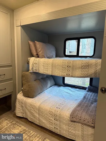 $195,000 | 1327 Golliday Lane, Great Cacapon, WV 25422