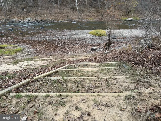 $205,000 | 1327 Golliday Lane, Great Cacapon, WV 25422