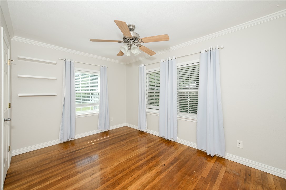 709 Inwood Drive Bryan, TX 77802 - Photo 17 of 23 Bedroom 2