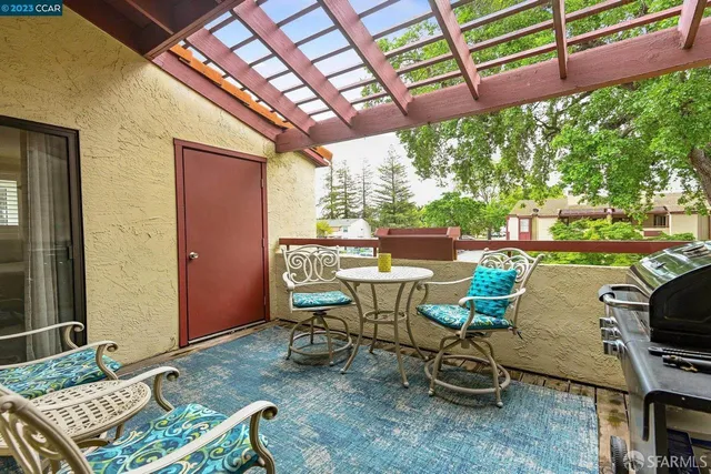 $358,000 | 1391 Monument Boulevard, Unit 20, Concord, CA 94520