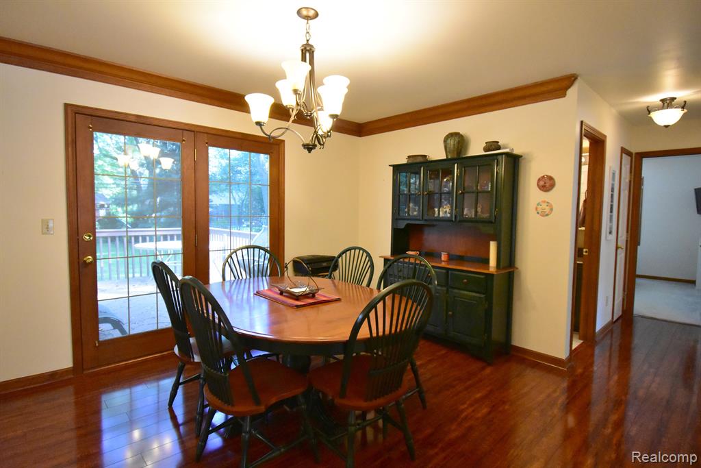 10625 Monticello Road Pinckney, MI 48169 - Photo 5 of 10