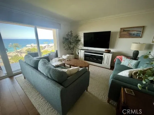 $10,000 | 34 Blue Lagoon, Laguna Beach, CA 92651