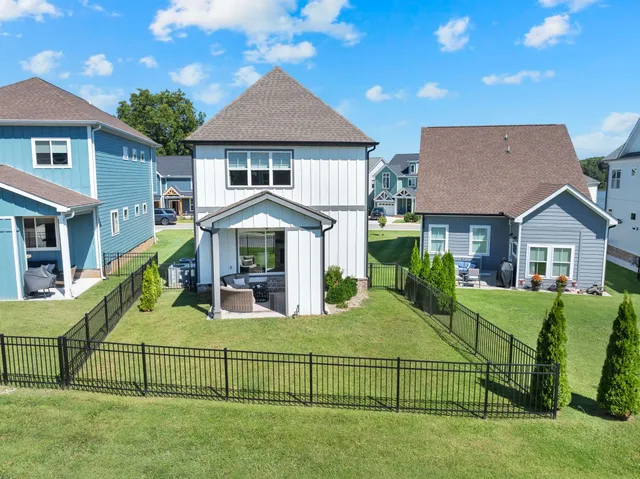 $625,000 | 111 Barefoot Way, Winchester, TN 37398