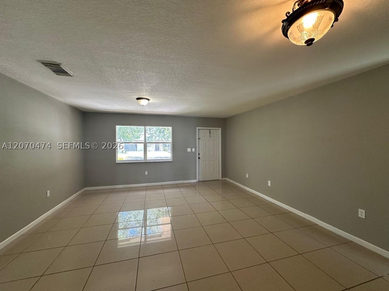 14152 Southwest 288th Terrace Homestead, FL 33033 - Photo 4 of 30 Gallery Image 4