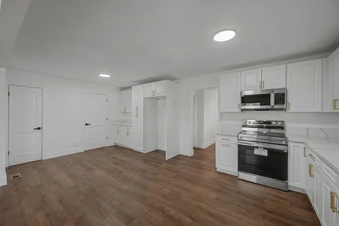 $439,500 | 107 Garwood Drive, Nashville, TN 37210
