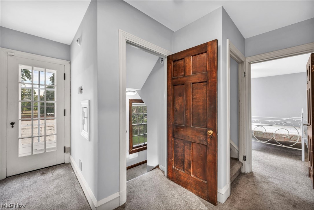 3179 Ludlow Road Cleveland, OH 44120 - Photo 18 of 31 Gallery Image 18