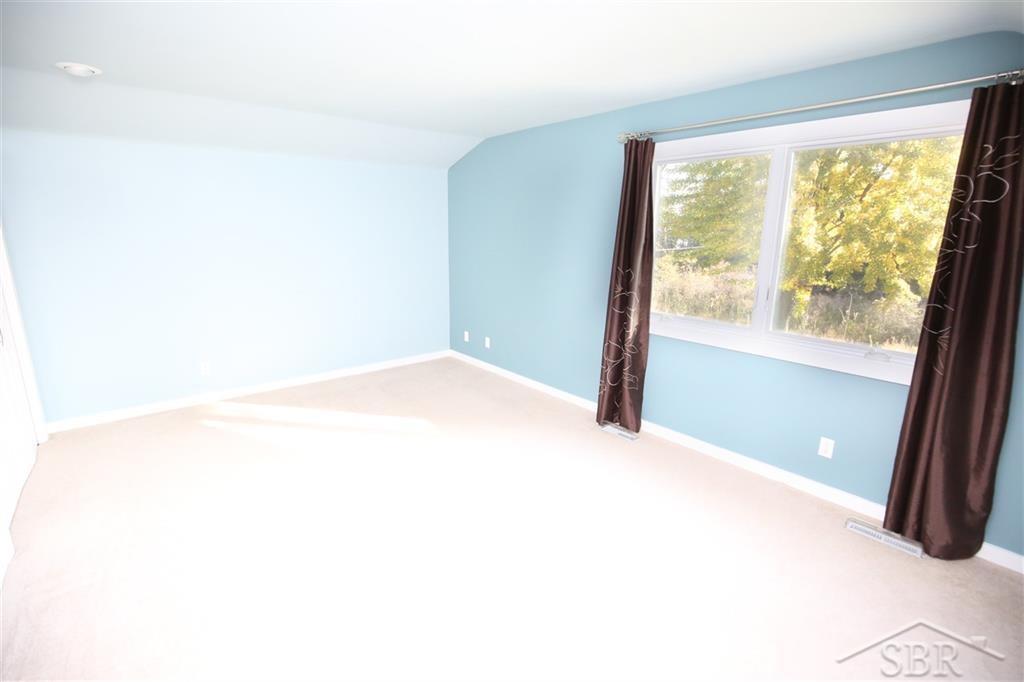 2941 East Mier Road Midland, MI 48642 - Photo 25 of 47 50011096-24.JPG