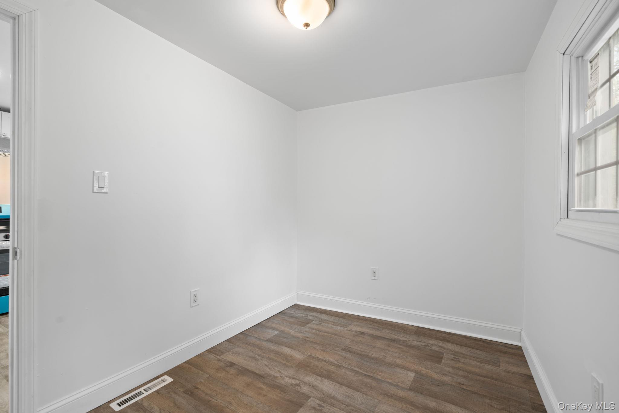 2 Benview Road Hyde Park, NY 12538 - Photo 12 of 16