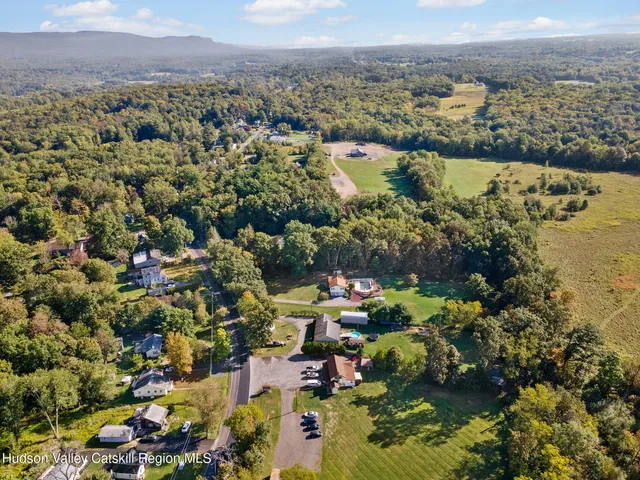 $449,999 | 1218 Burlingham Road, Pine Bush, NY 12566