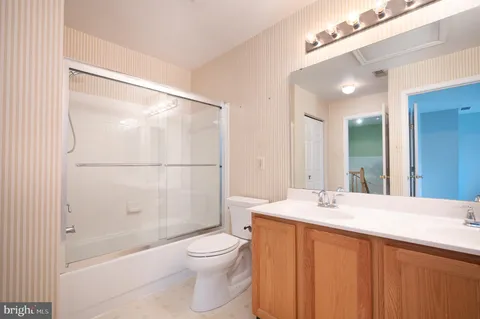 $385,000 | 206 Sloan Court, Wilmington, DE 19808