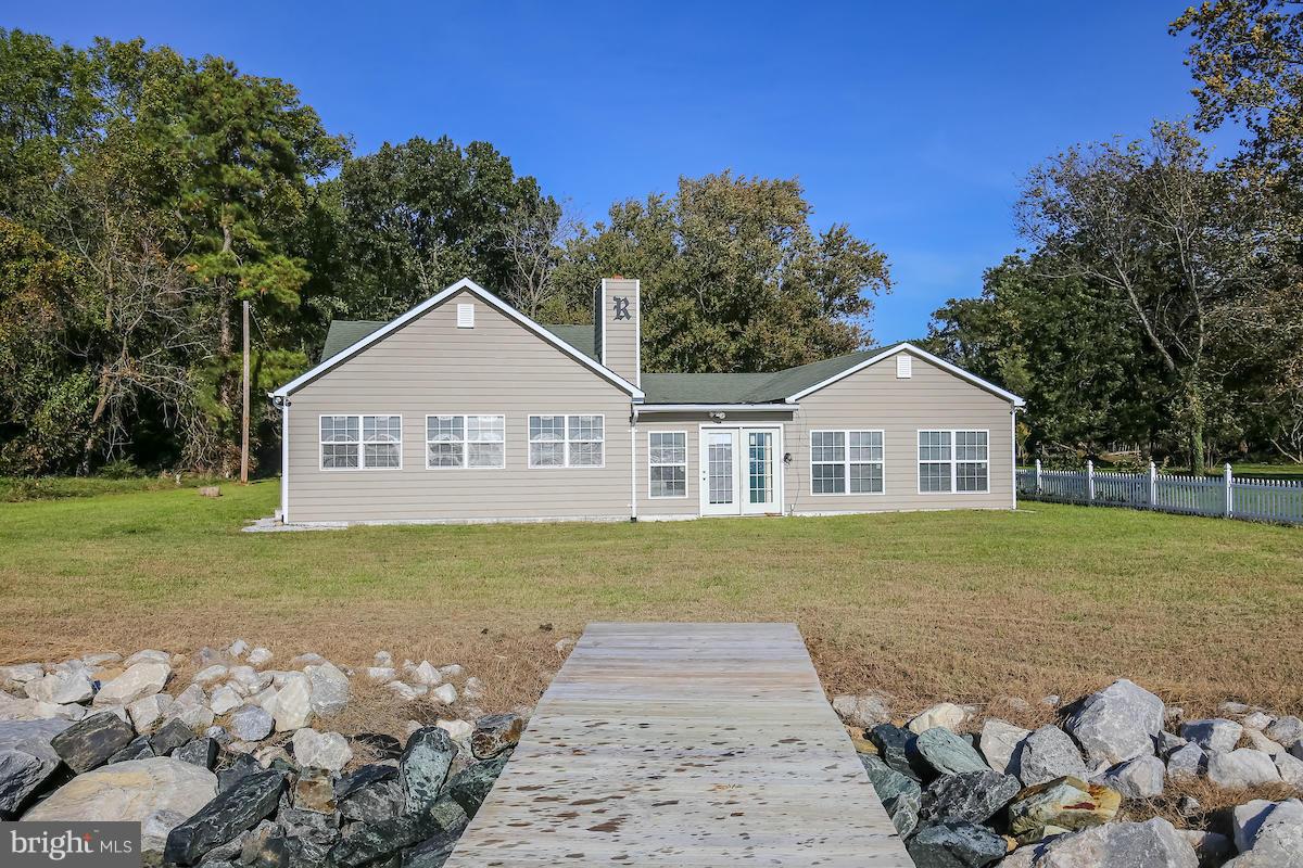 49534 Cornfield Harbor Road Scotland, MD 20687 - Photo 20 of 22 Exterior (Rear)