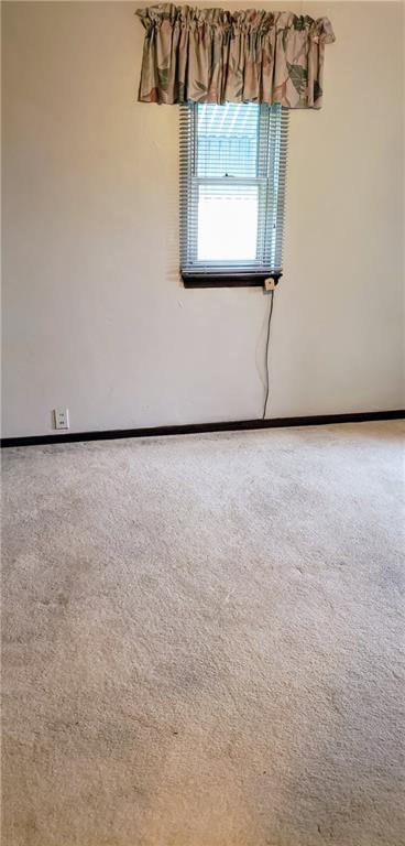 504 Highview Road Pittsburgh, PA 15234 - Photo 10 of 12 Generously sized 3rd bedroom has plenty of closet space.