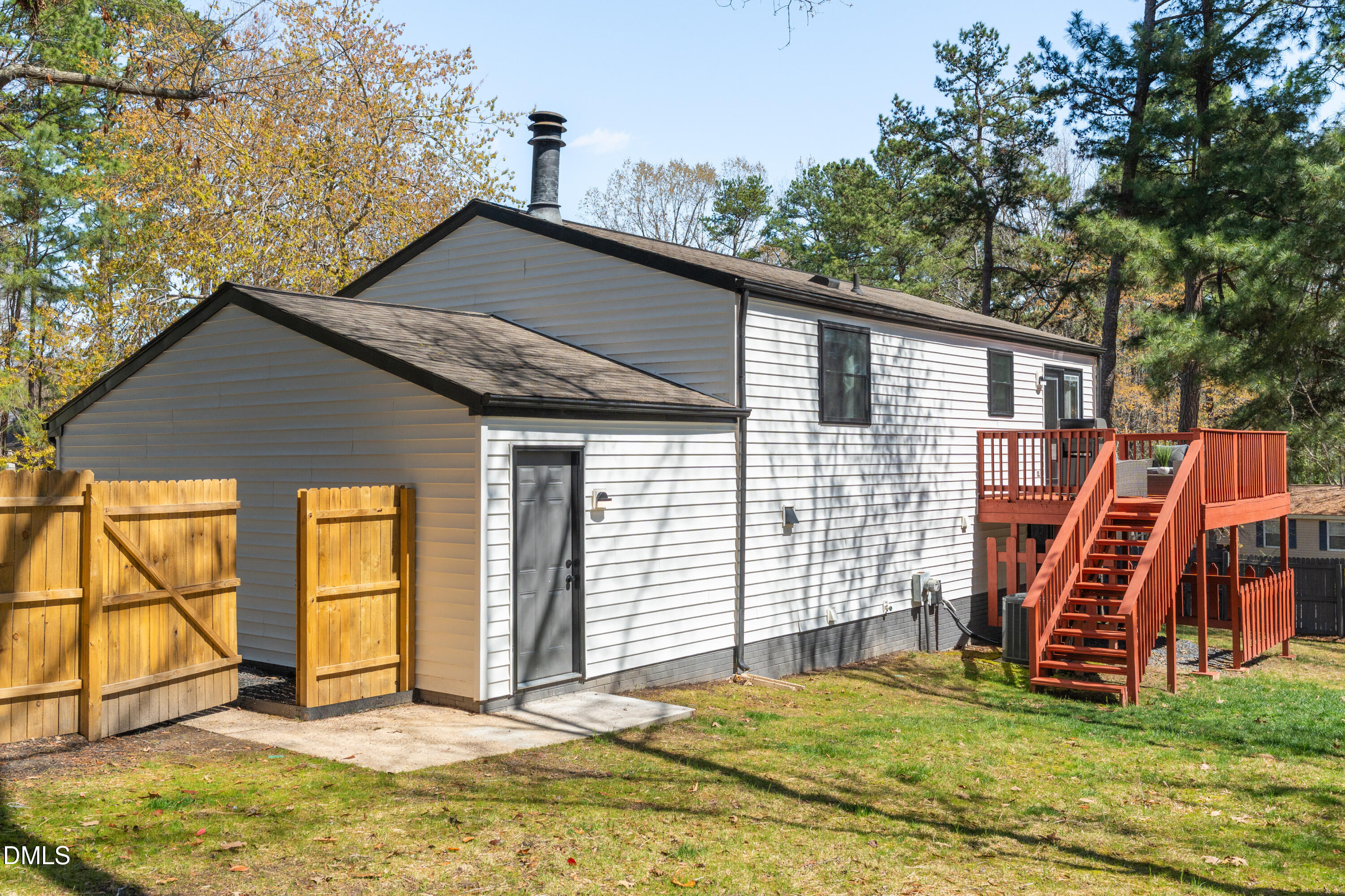 7925 Mourning Dove Road Raleigh, NC 27615 - Photo 36 of 47 DSC07968