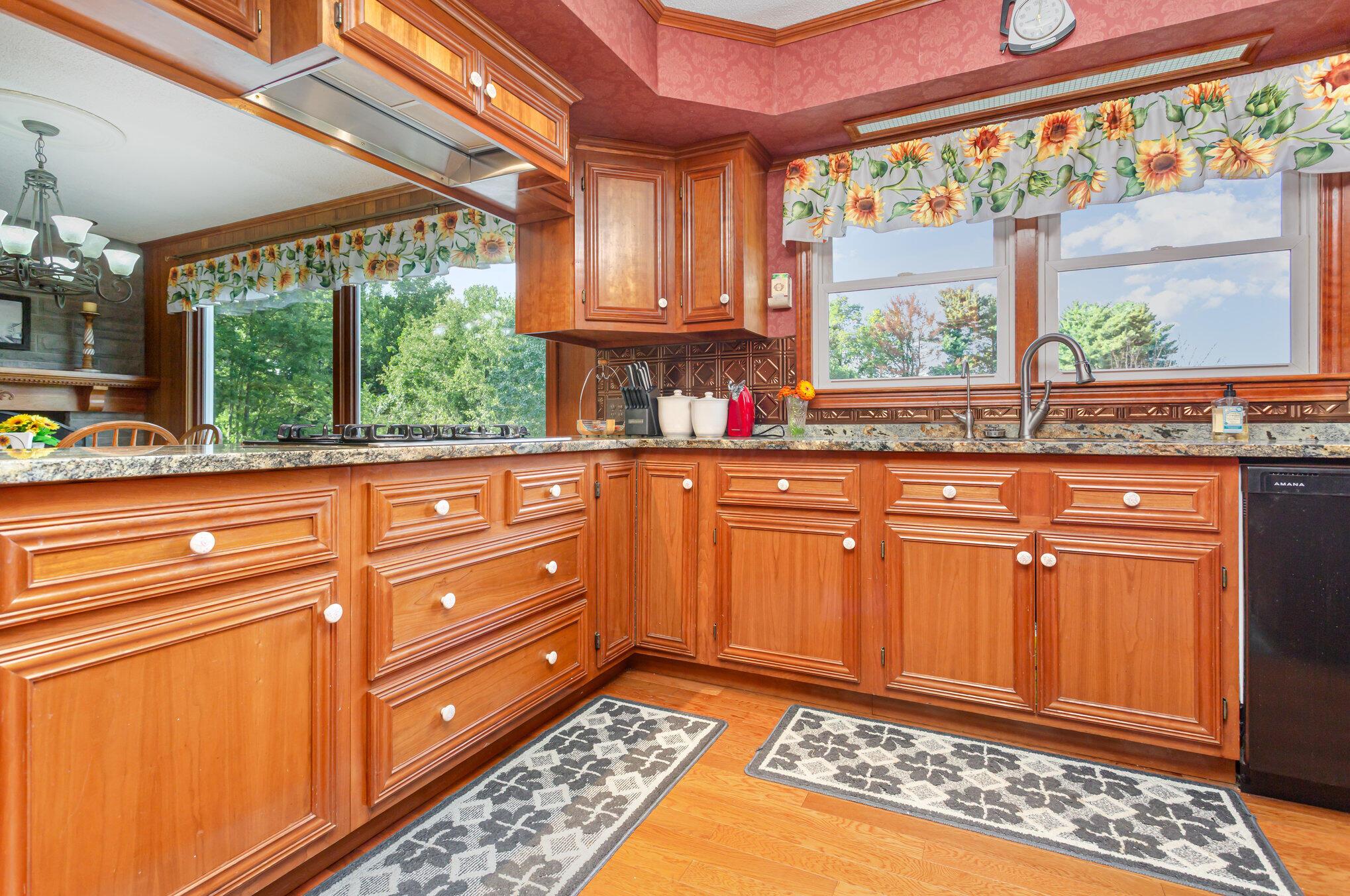13299 Marshall Road Rockbridge, OH 43149 - Photo 45 of 87 017_8l9a0045-edit_649