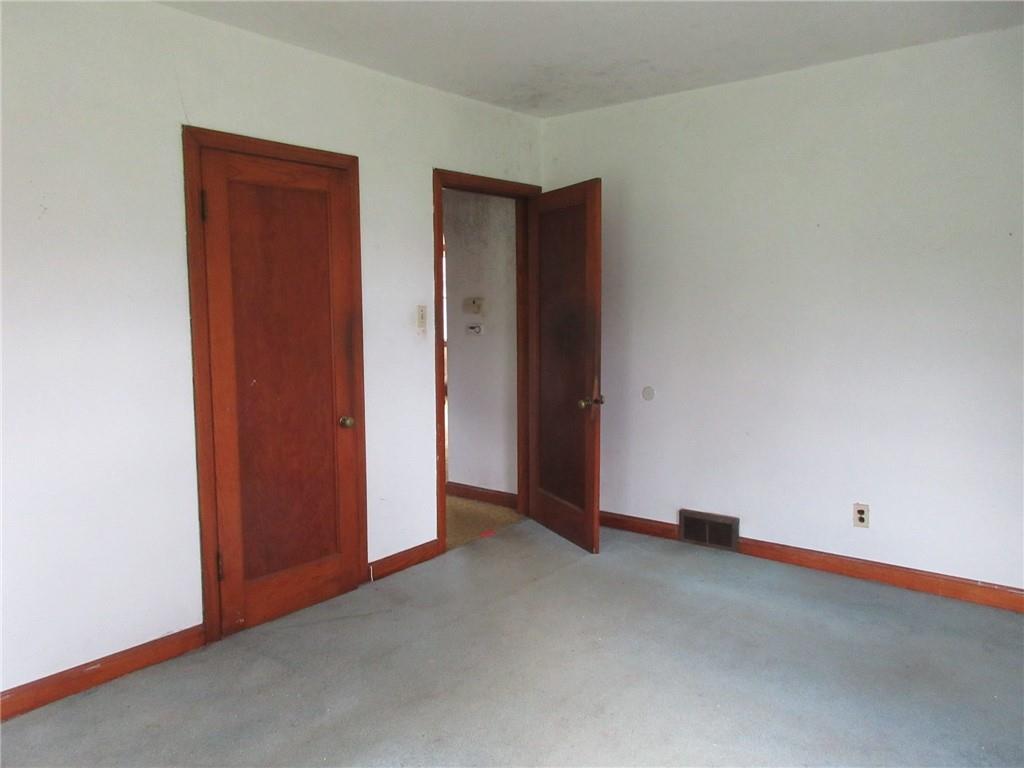 2914 South Bridge Road Washington, PA 15301 - Photo 10 of 19