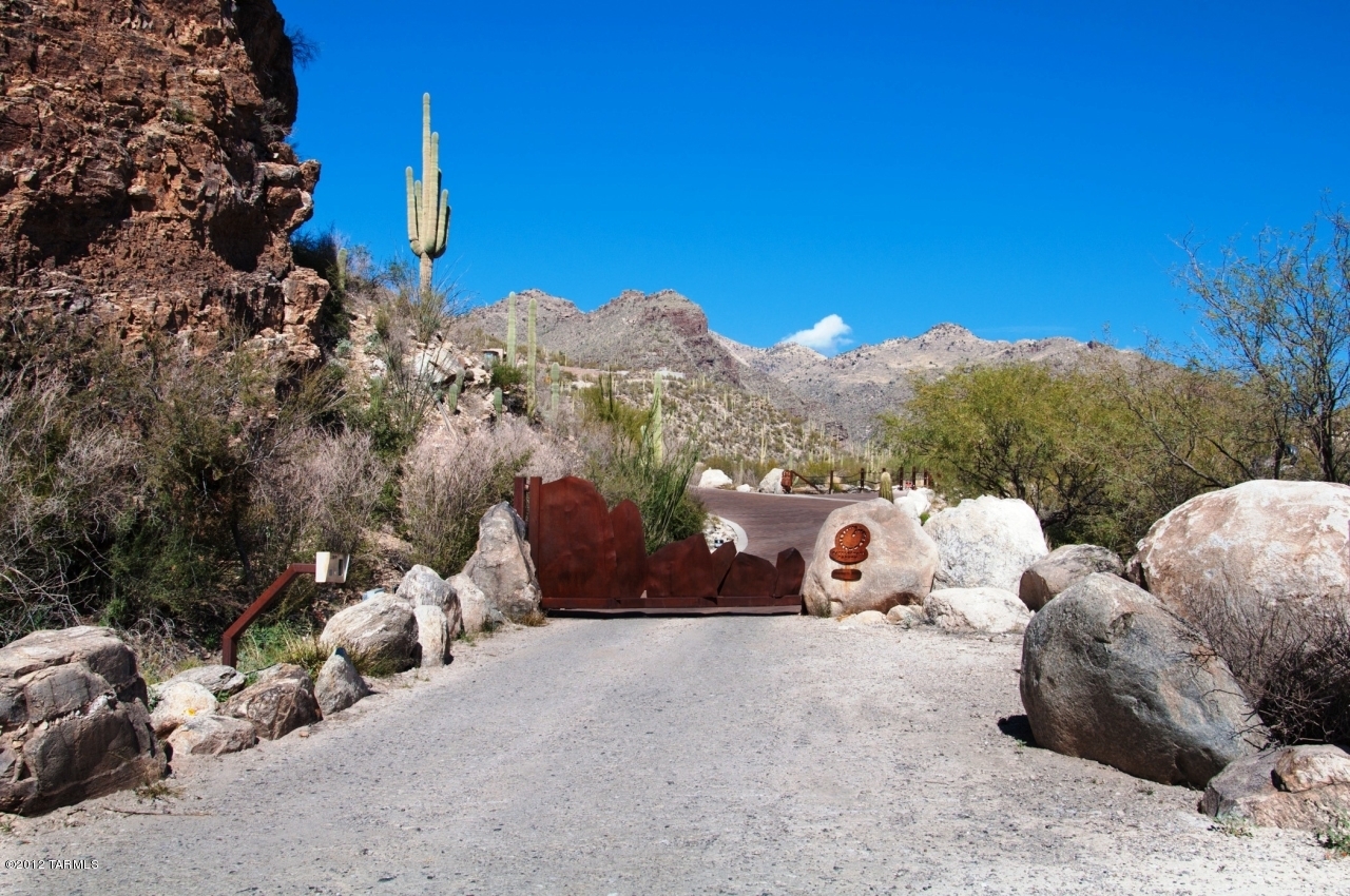 6444 North Rattlesnake Canyon Road, Unit 6 Tucson, AZ 85750 - Photo 11 of 20