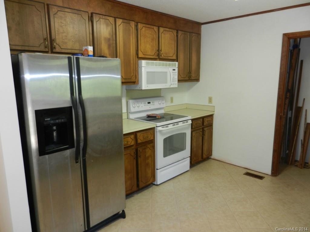 13 Redneck Ridge Dallas, NC 28034 - Photo 5 of 19 Gallery Image 5