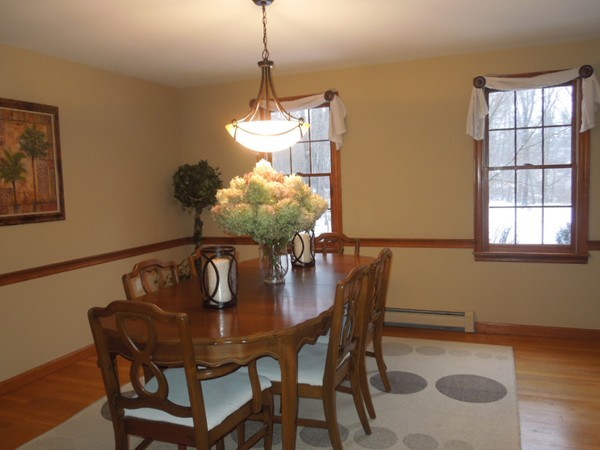 73 R Hildreth Street Westford, MA 01886 - Photo 9 of 29 Gallery Image 9