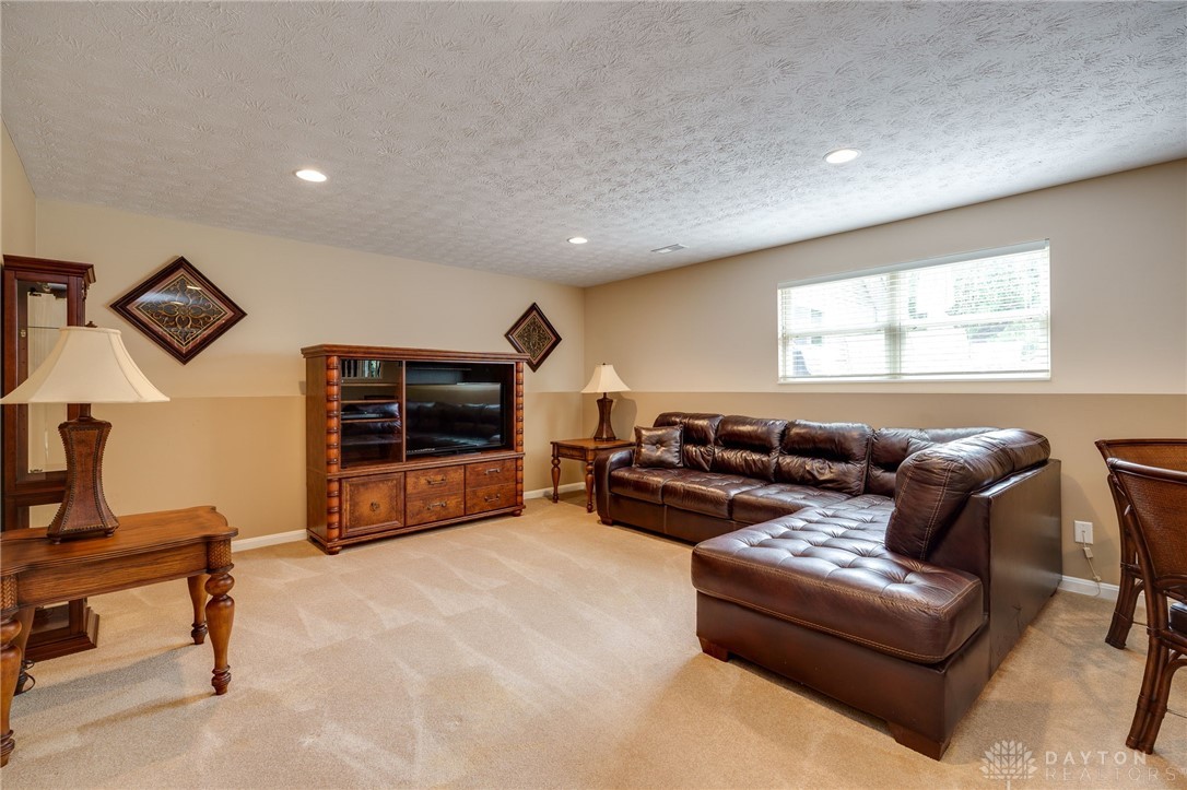 3959 Centerville Road Bellbrook, OH 45305 - Photo 44 of 67