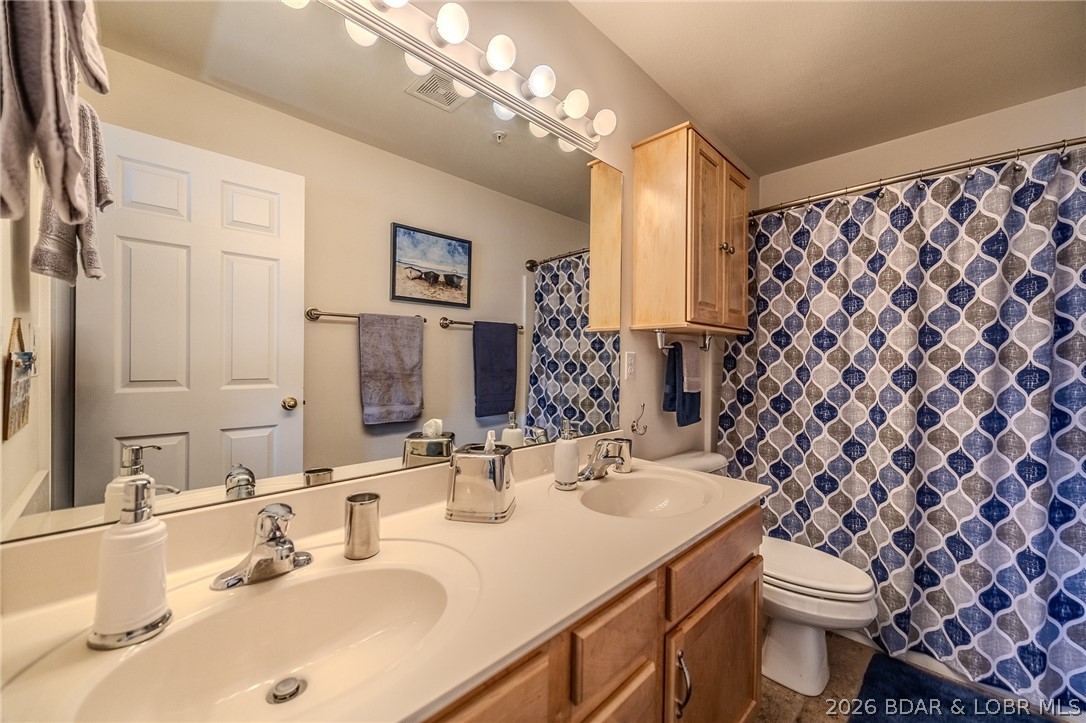 245 Plaza Beach Road, Unit 3C Camdenton, MO 65020 - Photo 20 of 44